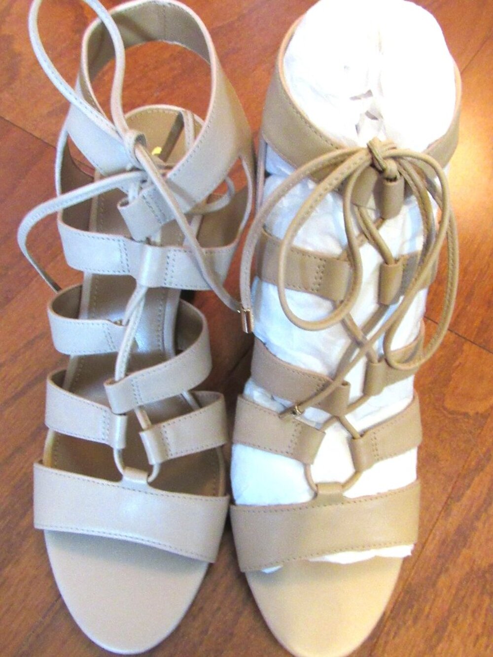 NEW COACH TAN LEATHER SANDALS SZ 9 B
